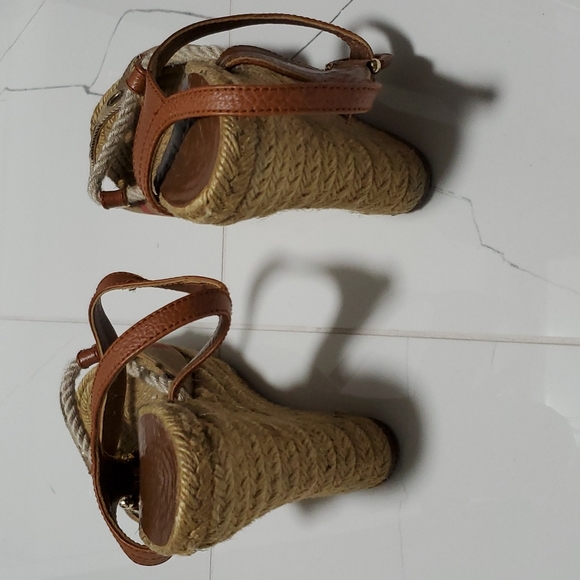 Burberry Women's Summed Wedge Sandals - Picture 5 of 9